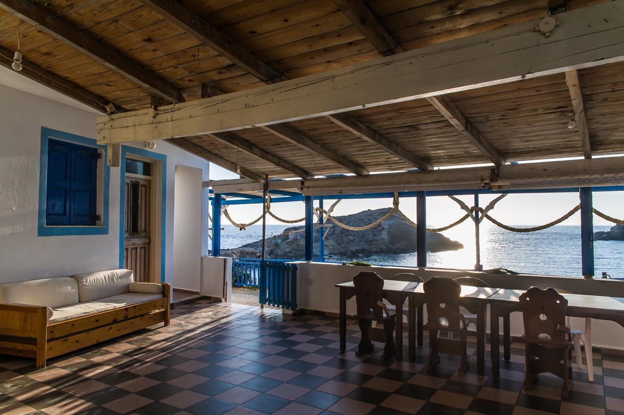 Zorbas Studios Lefkos  Luaran gambar