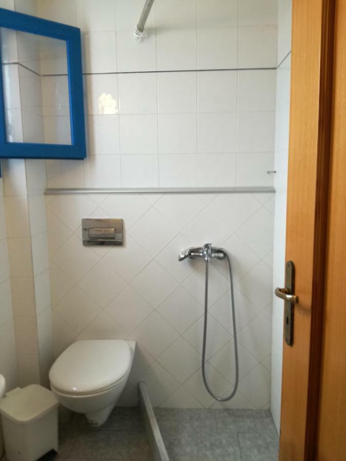 Zorbas Studios Lefkos  Luaran gambar